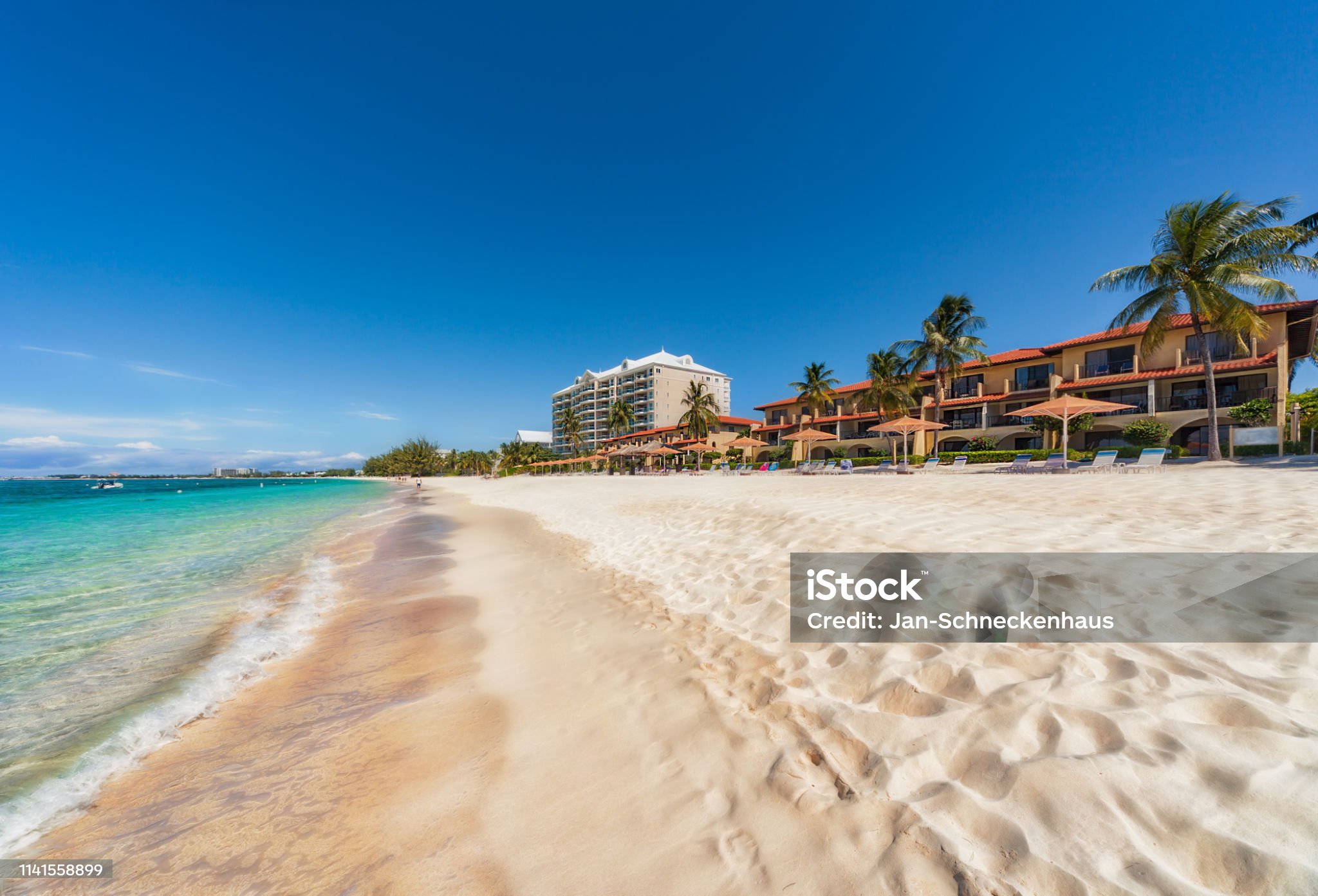 “Seven Miles Beach- A Renowned Beach in the Caribbean”