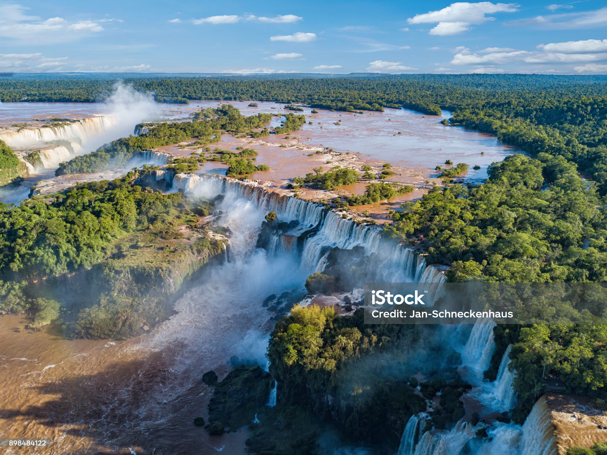 “The Striking Attraction of Iguazu Falls- A Worldwide Wonder.”