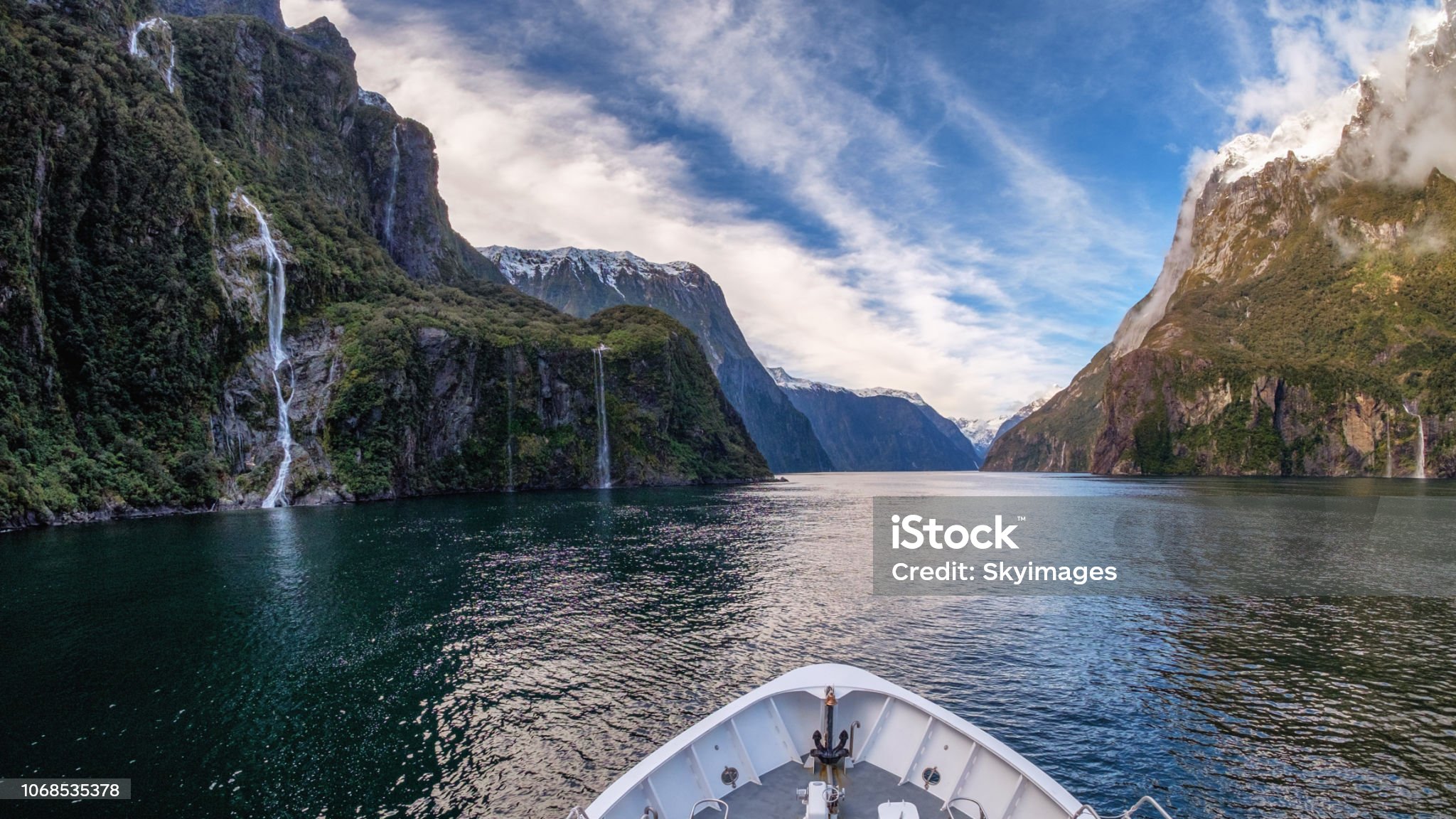 “Visiting Fiordland National Park- A Crown of New Zealand.”